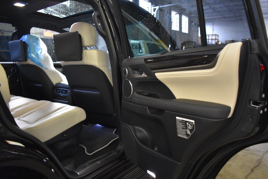 Lexus  LX570 SPECIAL EDITION NIGHTFALL 2019 (8)