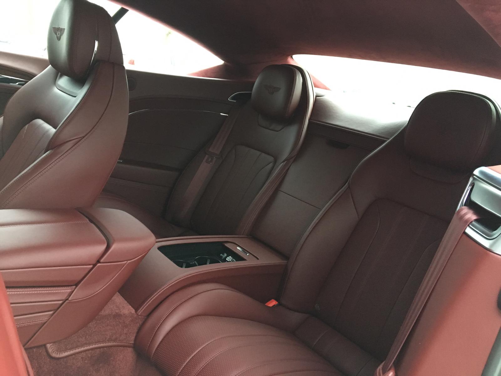 Bentley Continental GT 2019 (10)