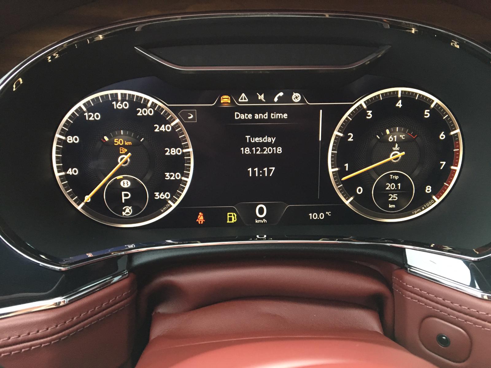Bentley Continental GT 2019 (12)