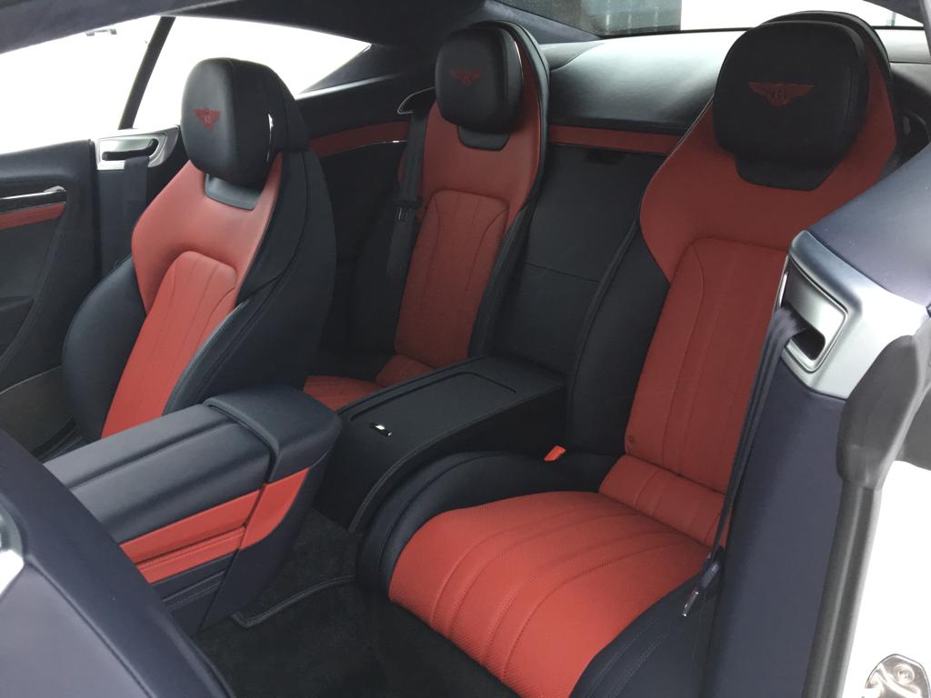 Bentley Continental GT 2019 (14)