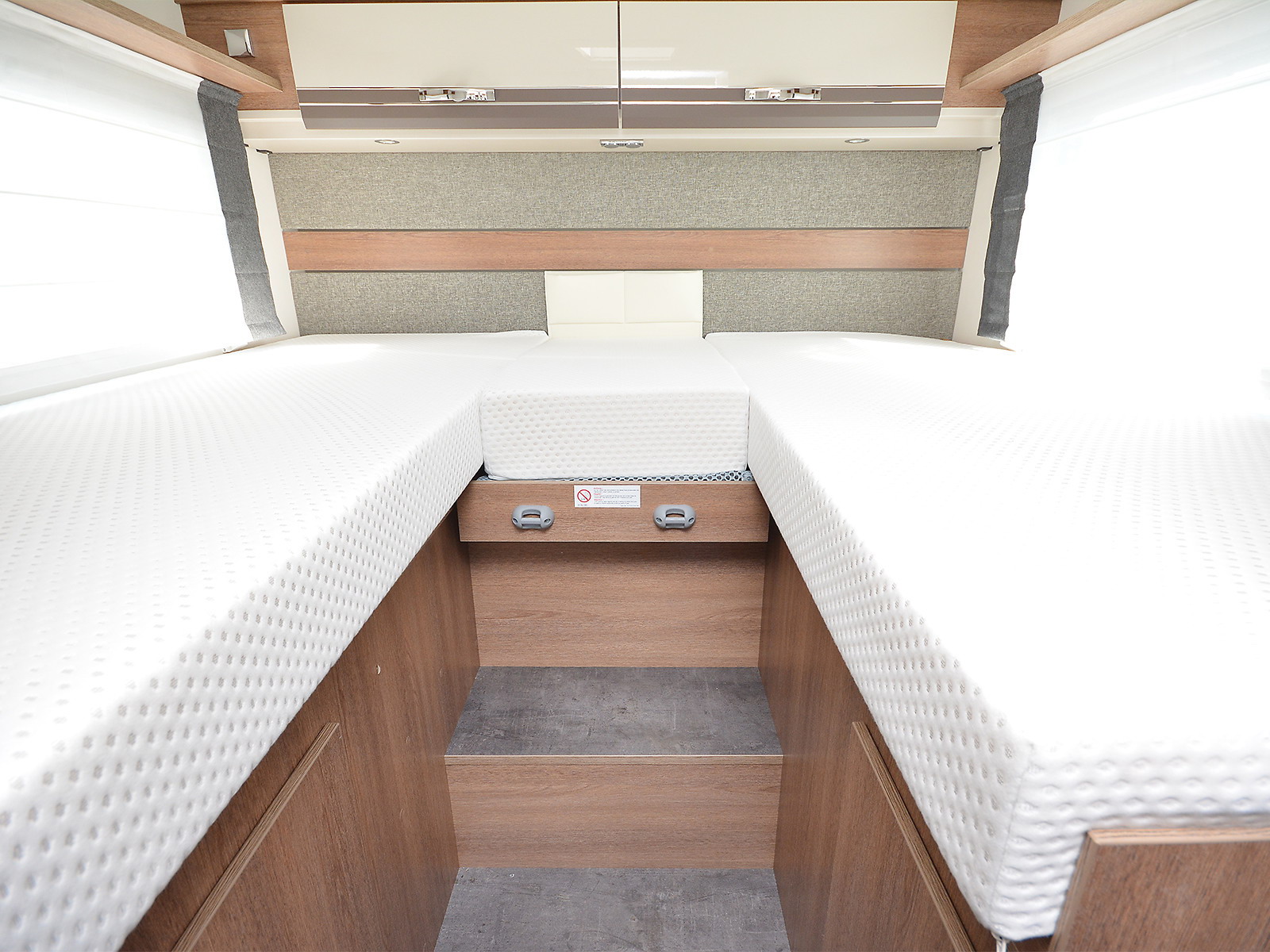 RV Camper Dethleffs RV Camper 6717 EB 2019 (10)