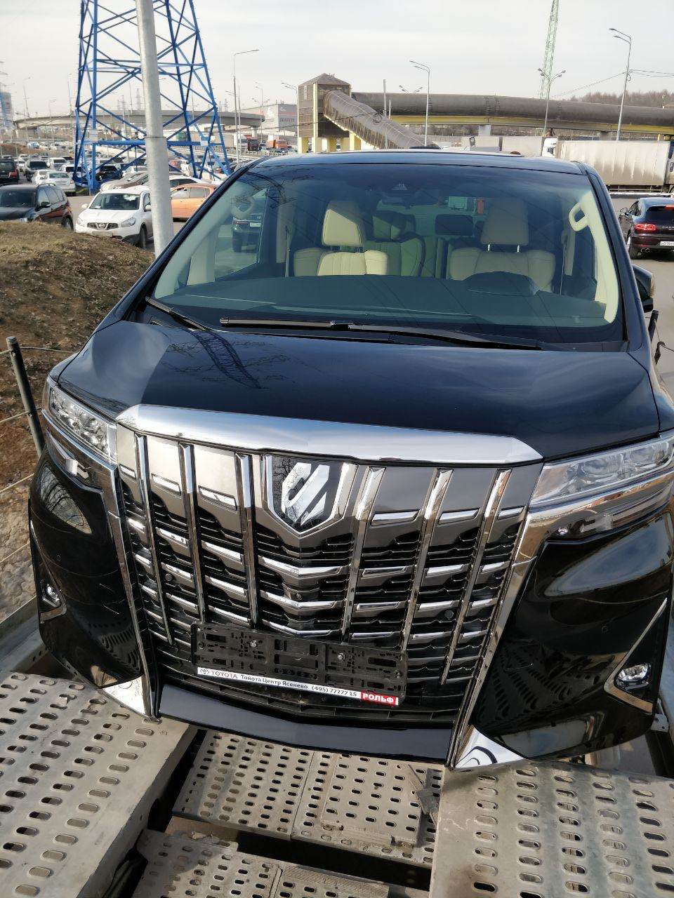 Toyota Alphard Executive Lounge 2021 (8)