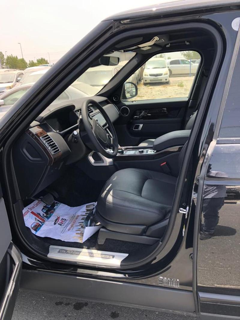 Range Rover LWB Vogue 3.0L 360ps Petrol 2020 (15)