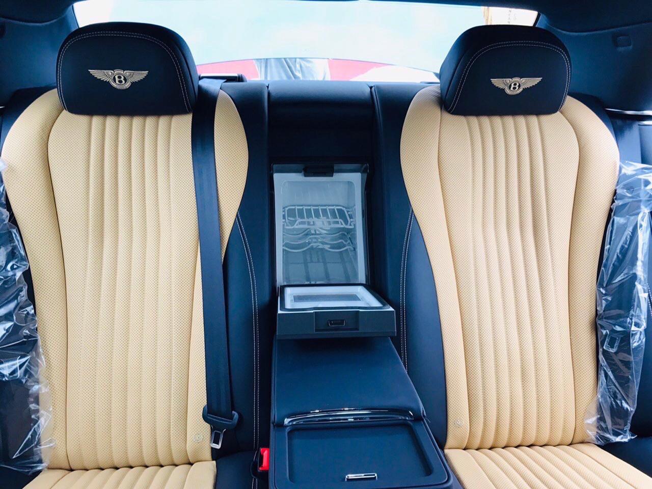 Bentley Flying Spur 4.0 V8 LHD 2017 (14)
