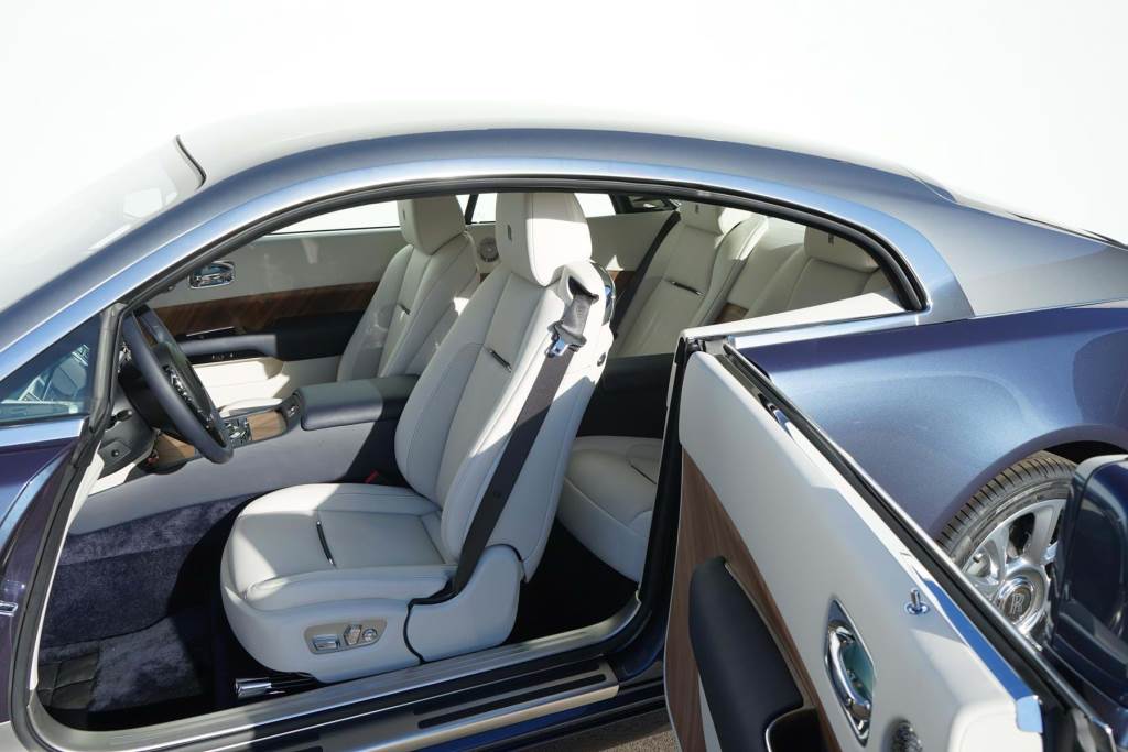 Rolls Royce Wraith Black Badge Adamas Collection 2018 (14)