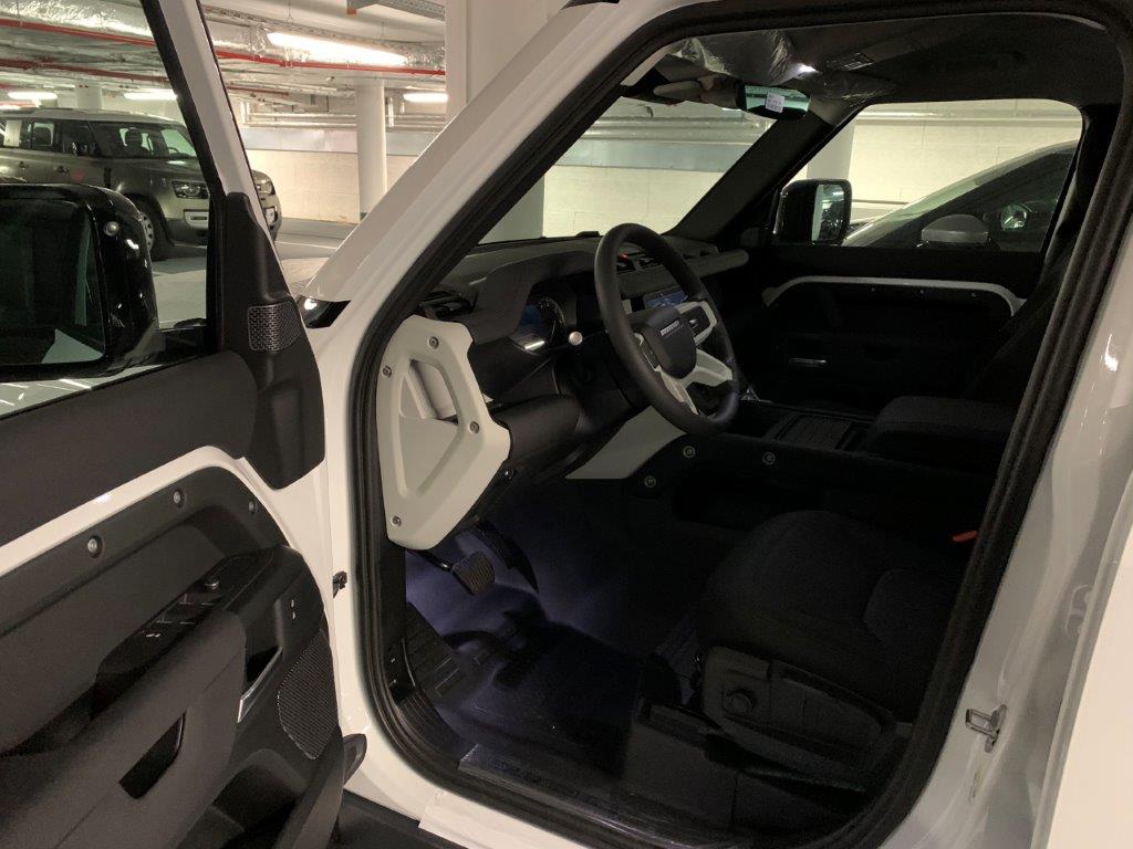 Land Rover Defender 110 3.0L P400 7-seater Petrol 2020 (7)