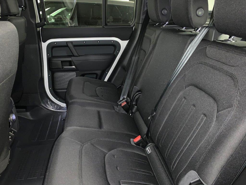 Land Rover Defender 110 3.0L P400 7-seater Petrol 2020 (8)