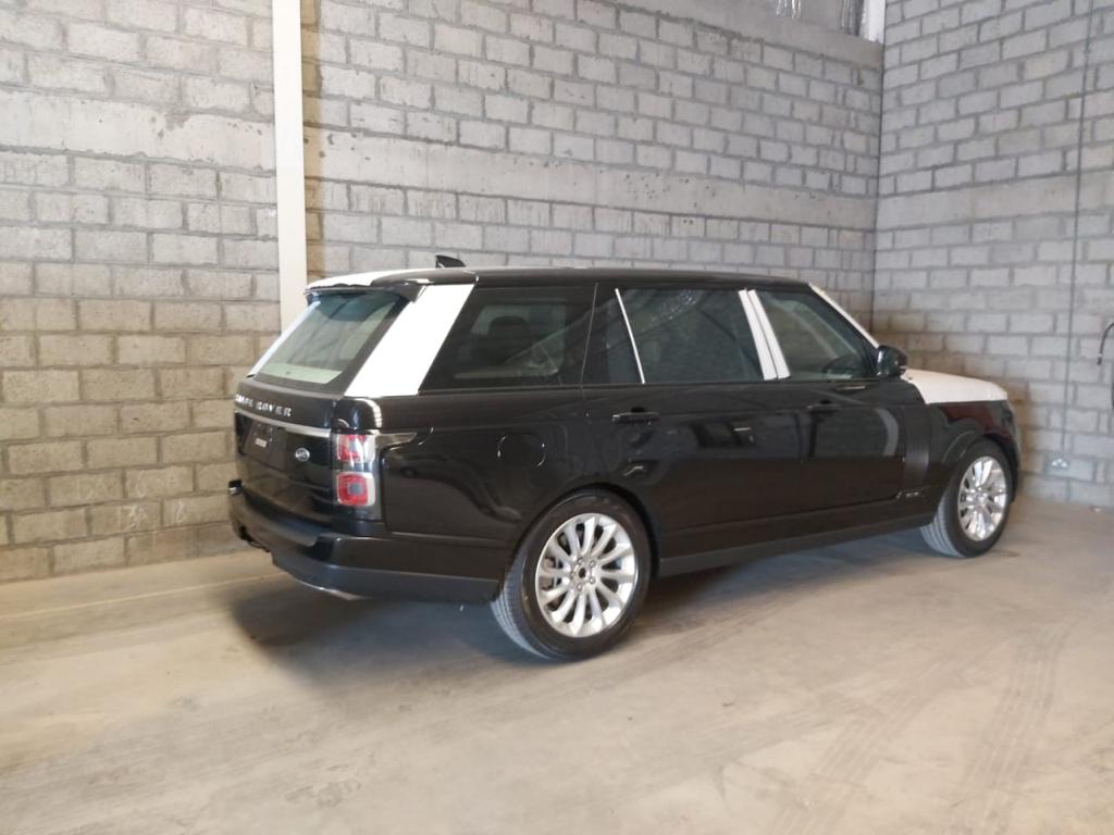 Range Rover Vogue 3.0 LWB petrol 2021 (7)