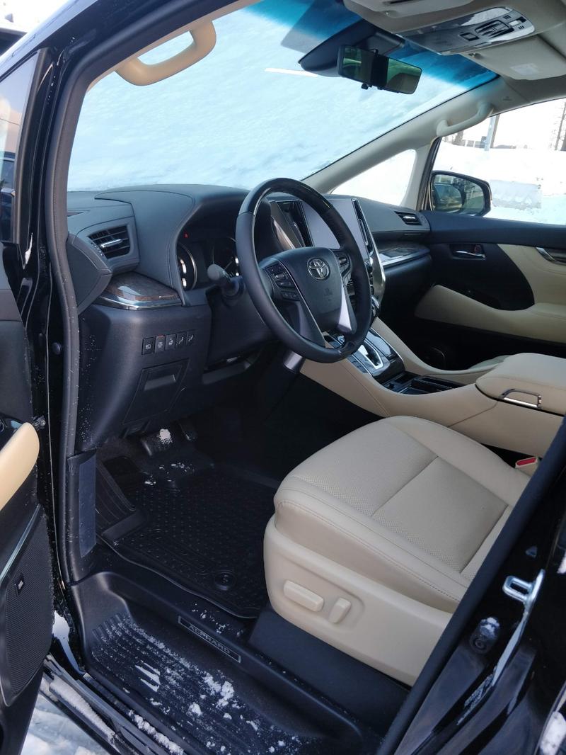 Toyota Alphard Executive Lounge 2021 (16)