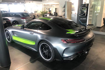 Mercedes Benz AMG GT R PRO COUPE 2020 (11)