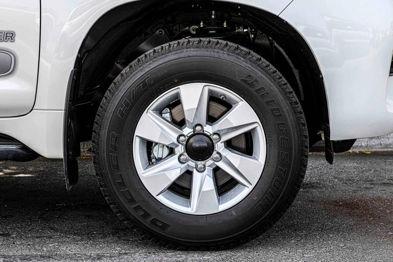 Toyota 2022 Prado 2.7 TX V4 Petrol Basic AT 2022 (8)