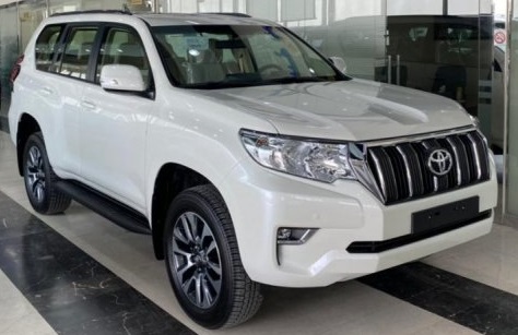 Toyota PRADO GXR 4.0L AT 2022 (9)