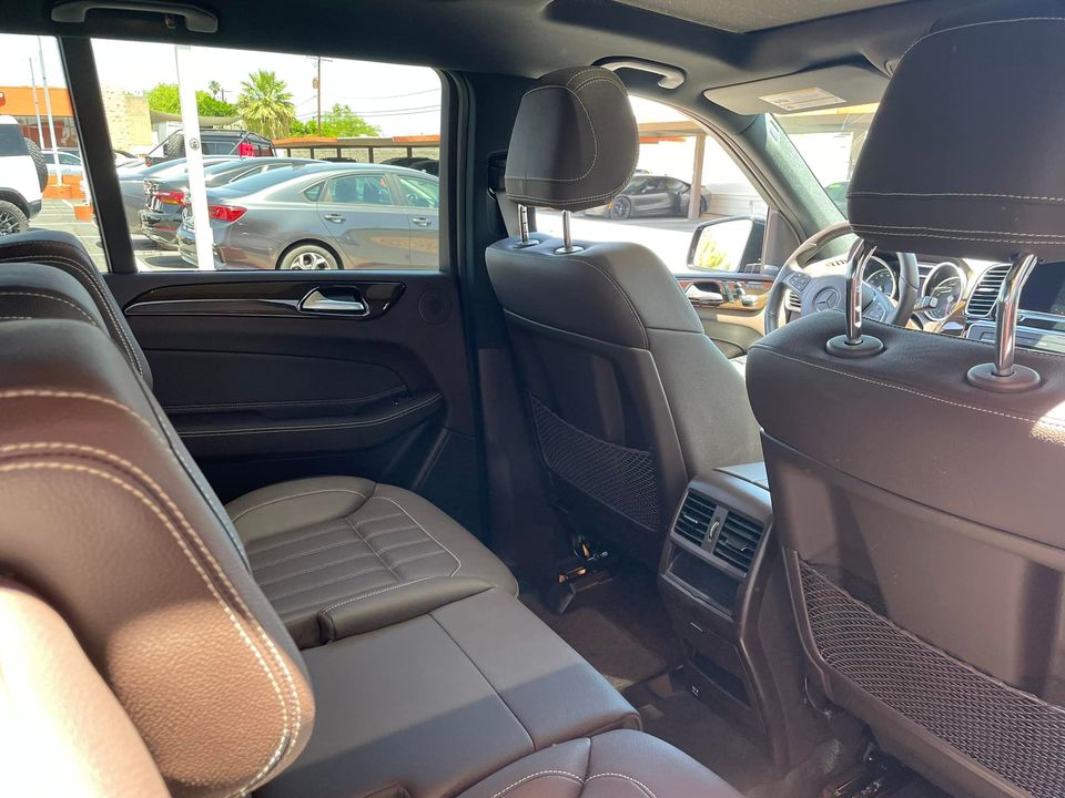 Mercedes Benz GLS 450 4Matic 2019 (14)
