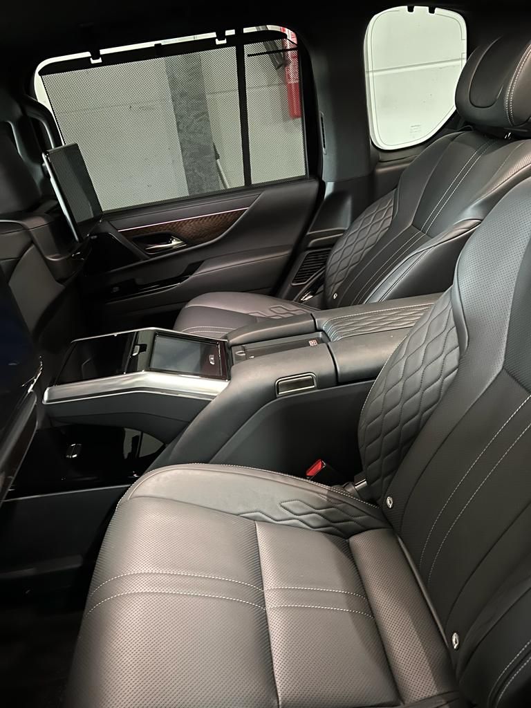 Lexus LX600 vip 4 seaters 2022 (14)