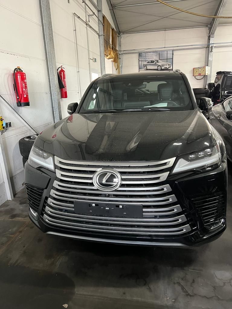 Lexus LX600 vip 4 seaters 2022 (15)