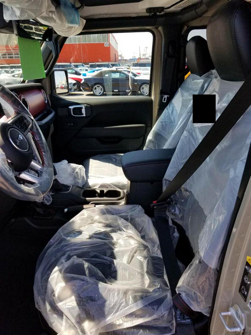 Jeep Wrangler Unlimited Rubicon 2022 (13)