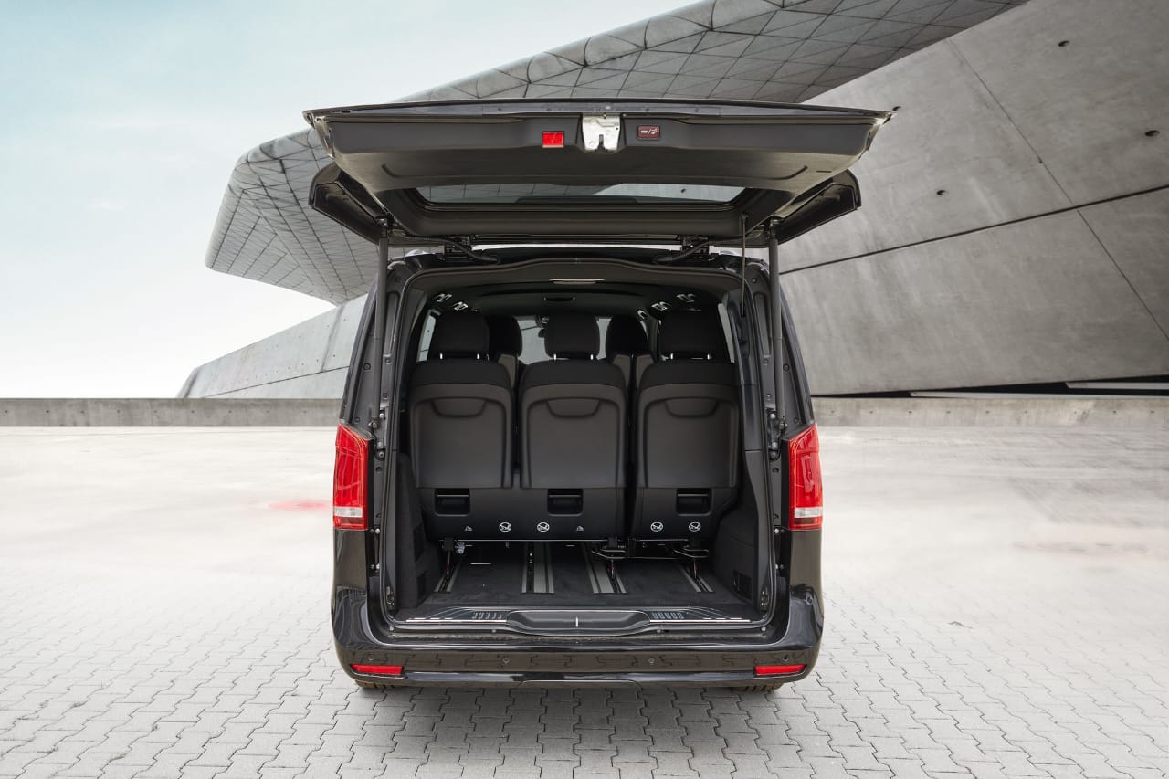 Mercedes Benz V 300d 4MATIC Extralang 2023 (7)