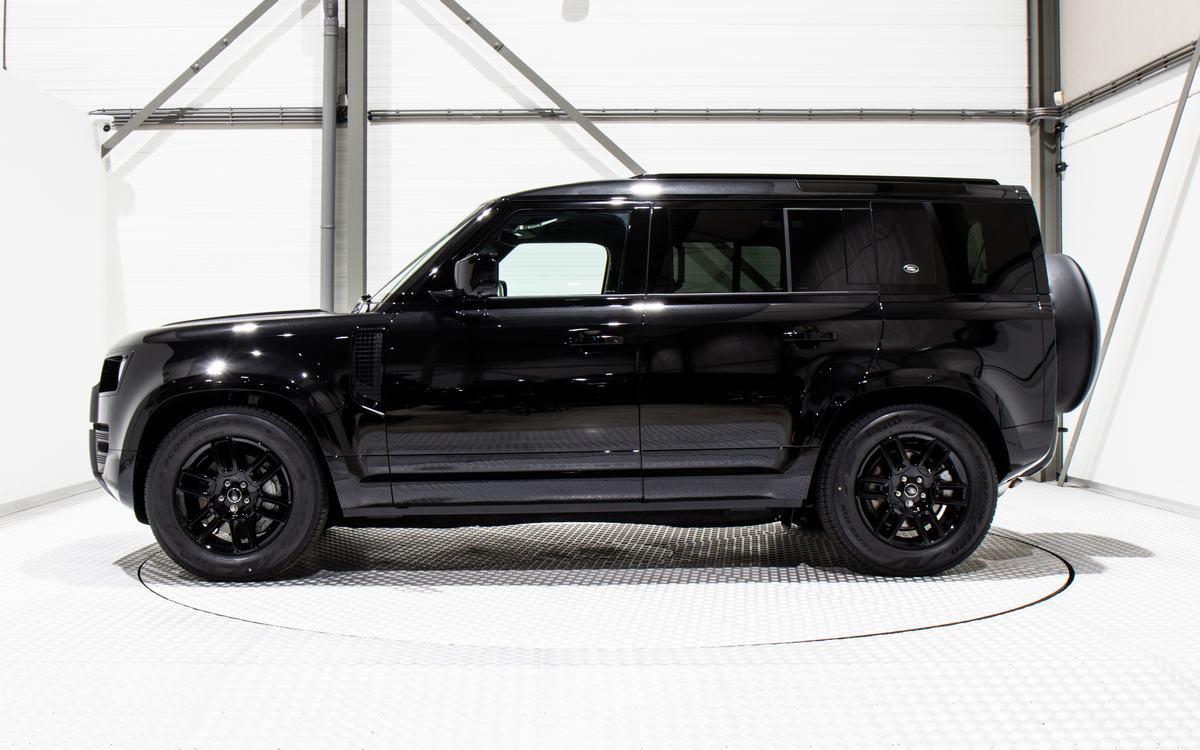 Range Rover Defender 110 X-Dynamic SE P400 2023 (12)