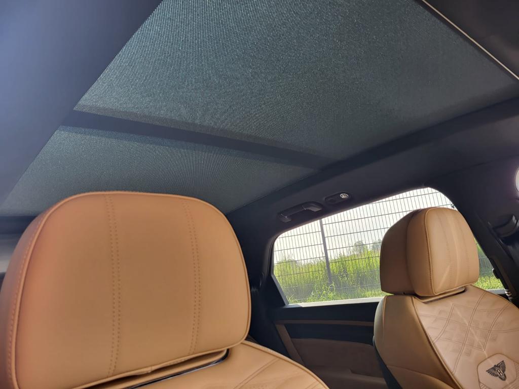 Bentley V8 Azure First Edition EWB 2023 (7)