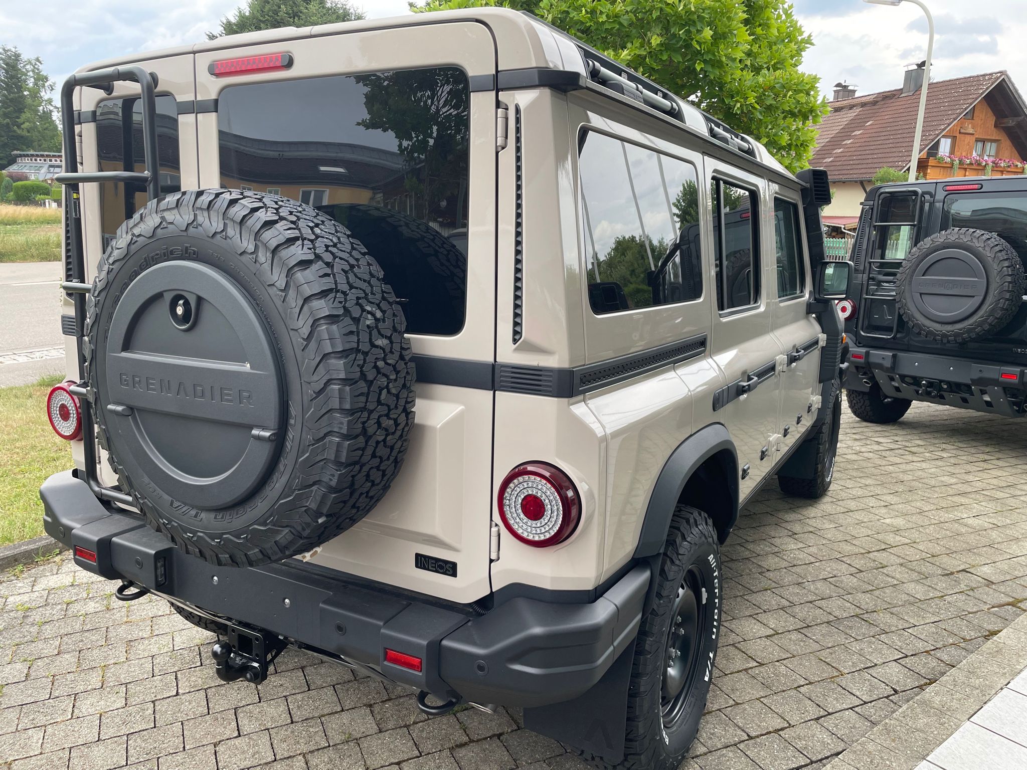 Ineos Grenadier Fieldmaster Edition 3,0l/6Zyl. Gasoline 2023 (10)