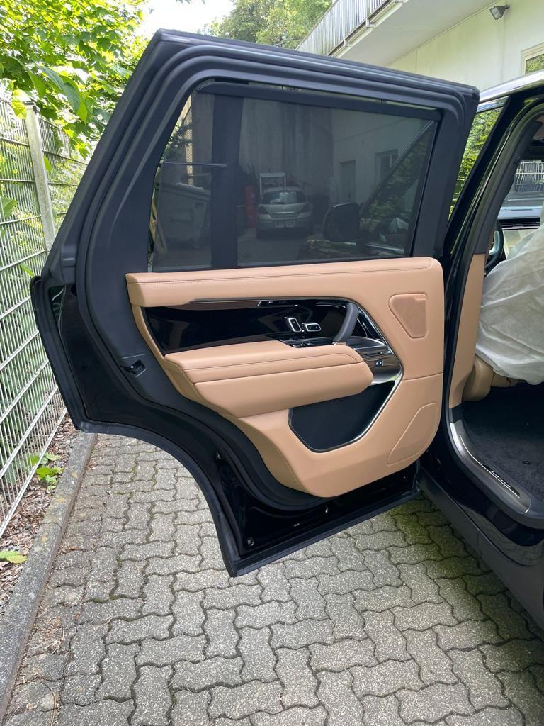 Range Rover 3,0l Gasoline P400 ATB LWB 2023 (8)