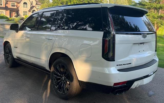 Cadillac Escalade AWD V-Series 2023 (8)