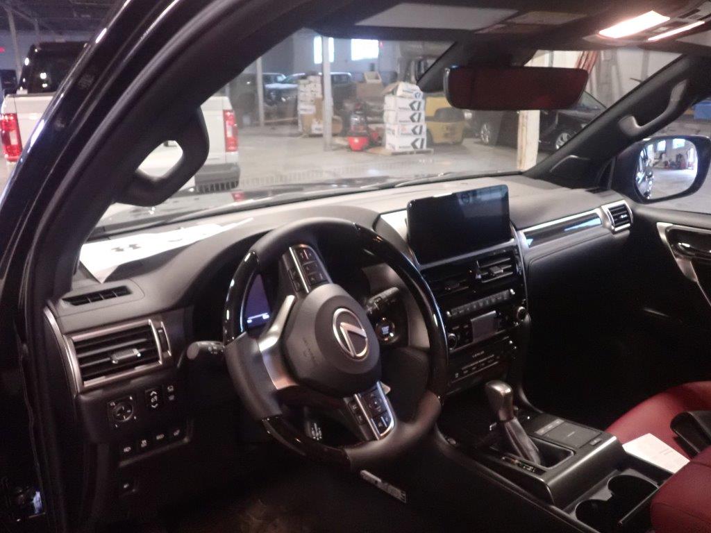 Lexus GX460 2023 (10)