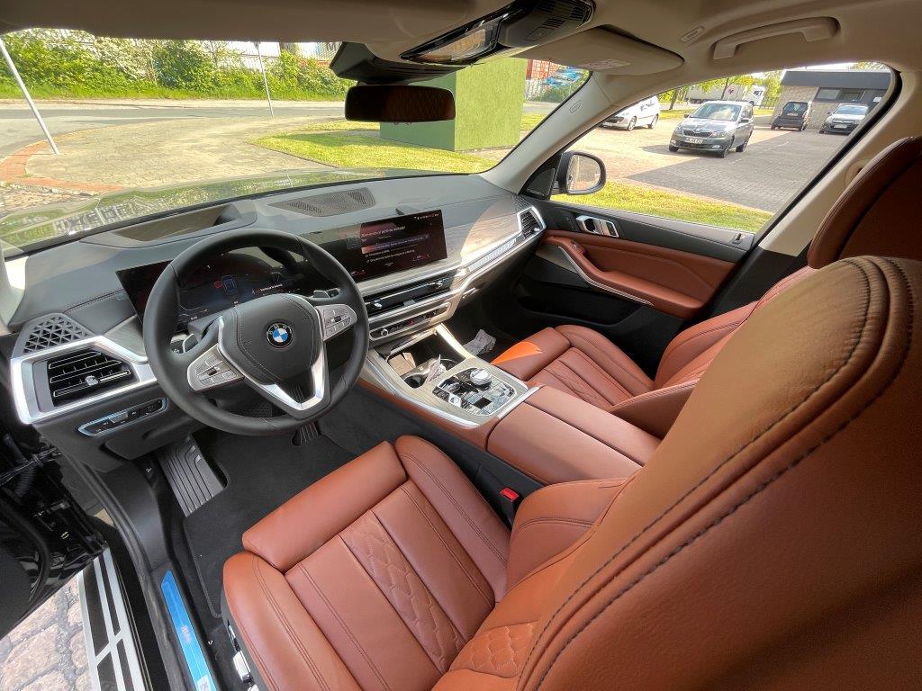 BMW X7 40i 381HP NEW 2023 (8)