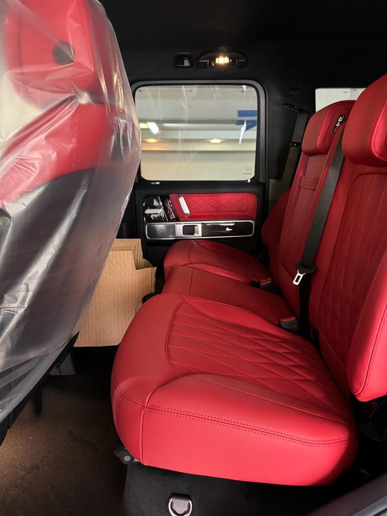 Mercedes Benz G63 4X4 AMG 2024 (8)