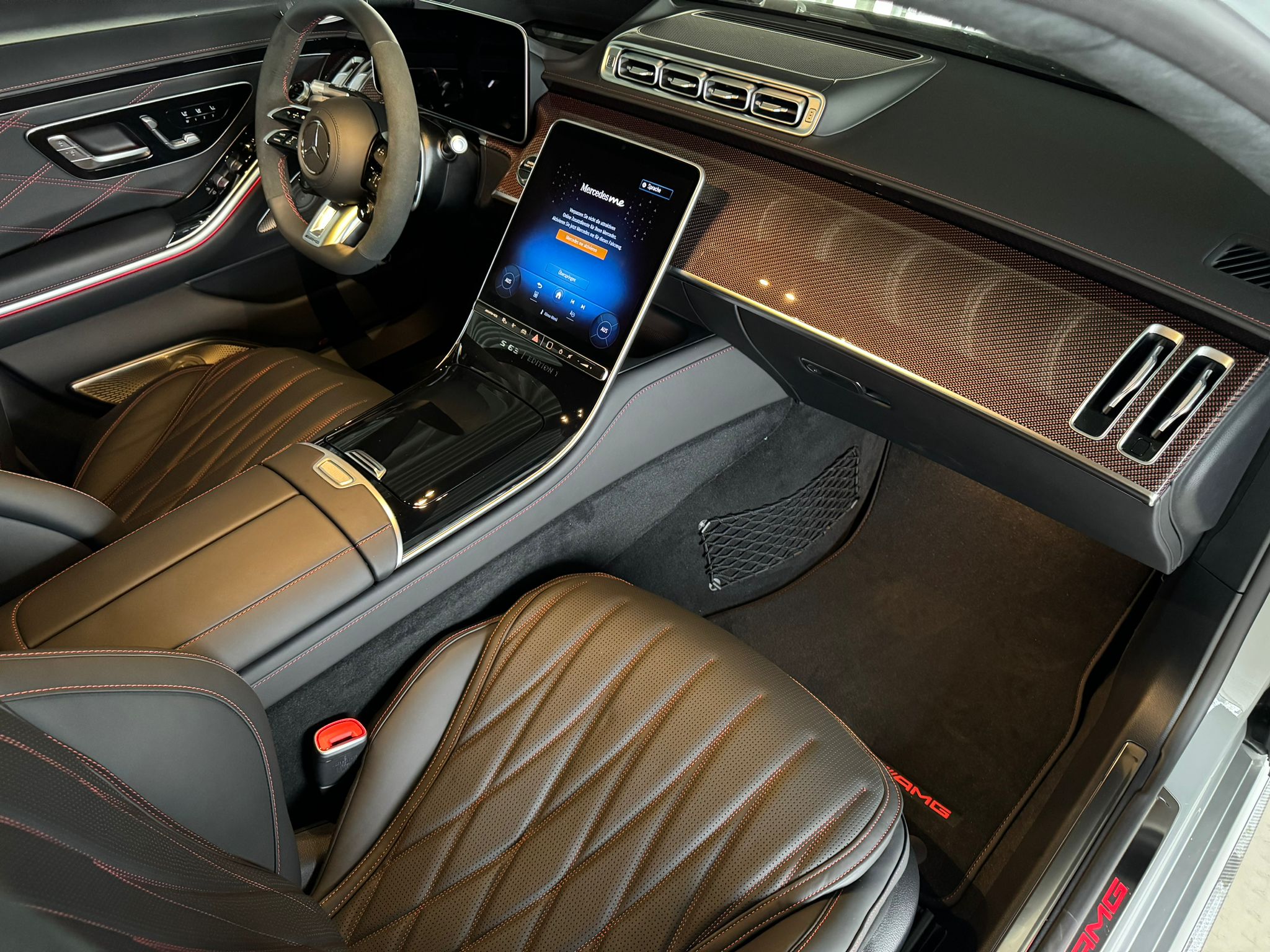Mercedes Benz Maybach S63 AMG Edition1 2024 (13)