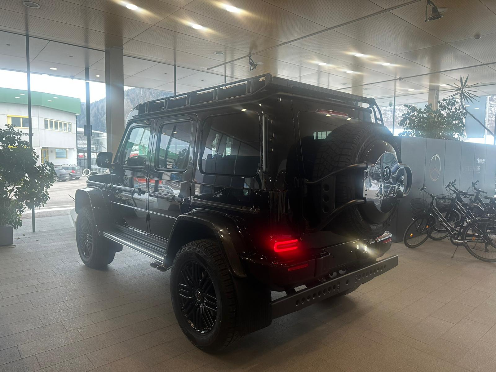 Mercedes Benz G63 AMG 4X4 with 585HP 2024 (7)