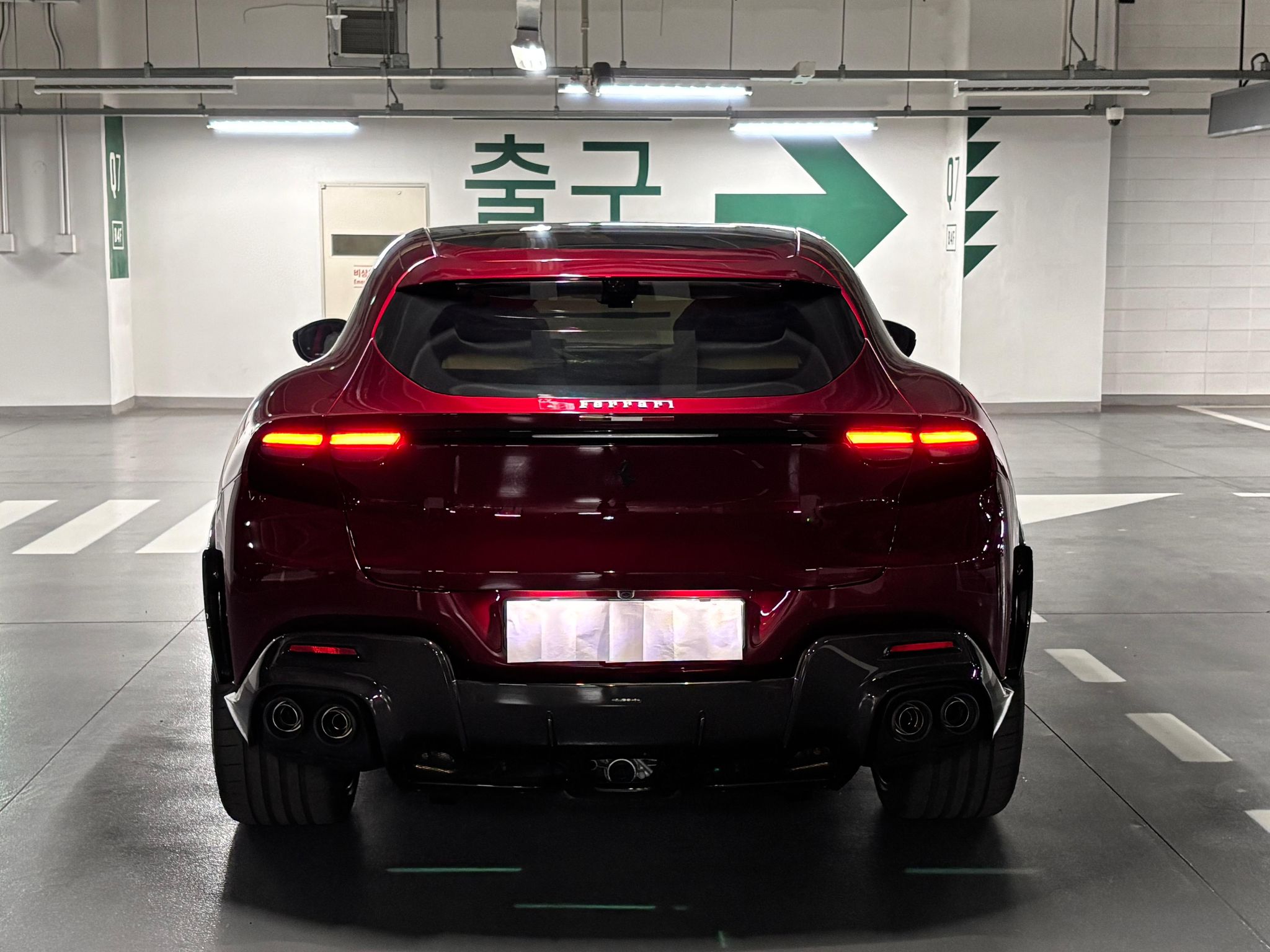 Ferrari Purosangue 2024 (9)
