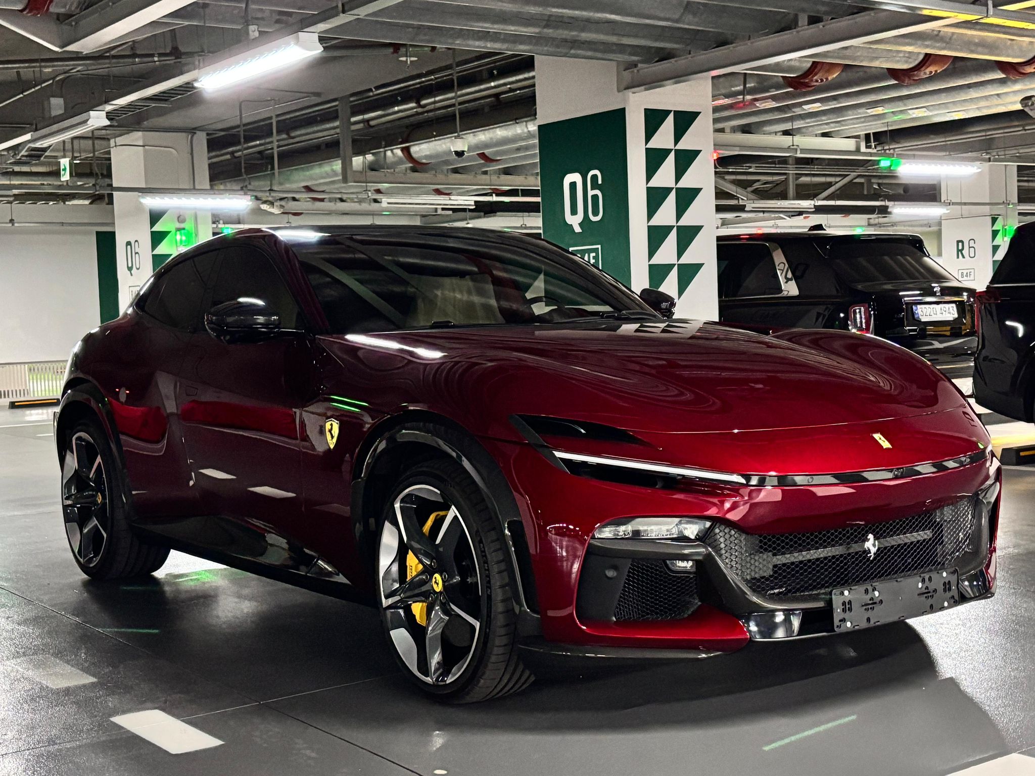 Ferrari Purosangue 2024 (11)
