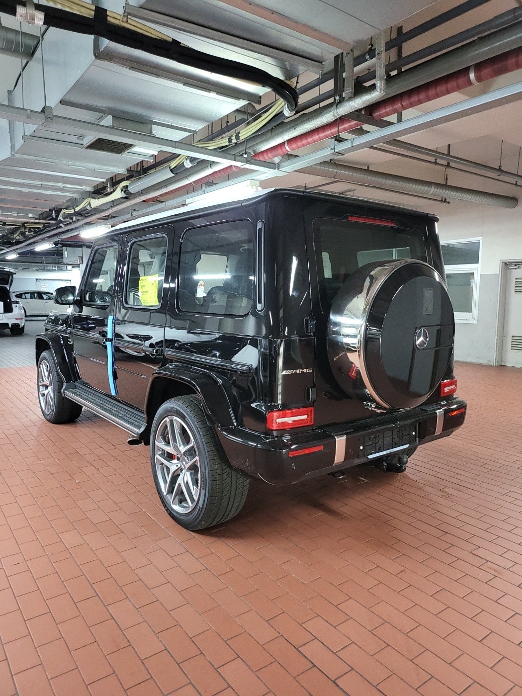 Mercedes Benz G63 AMG black/black 2025 (7)
