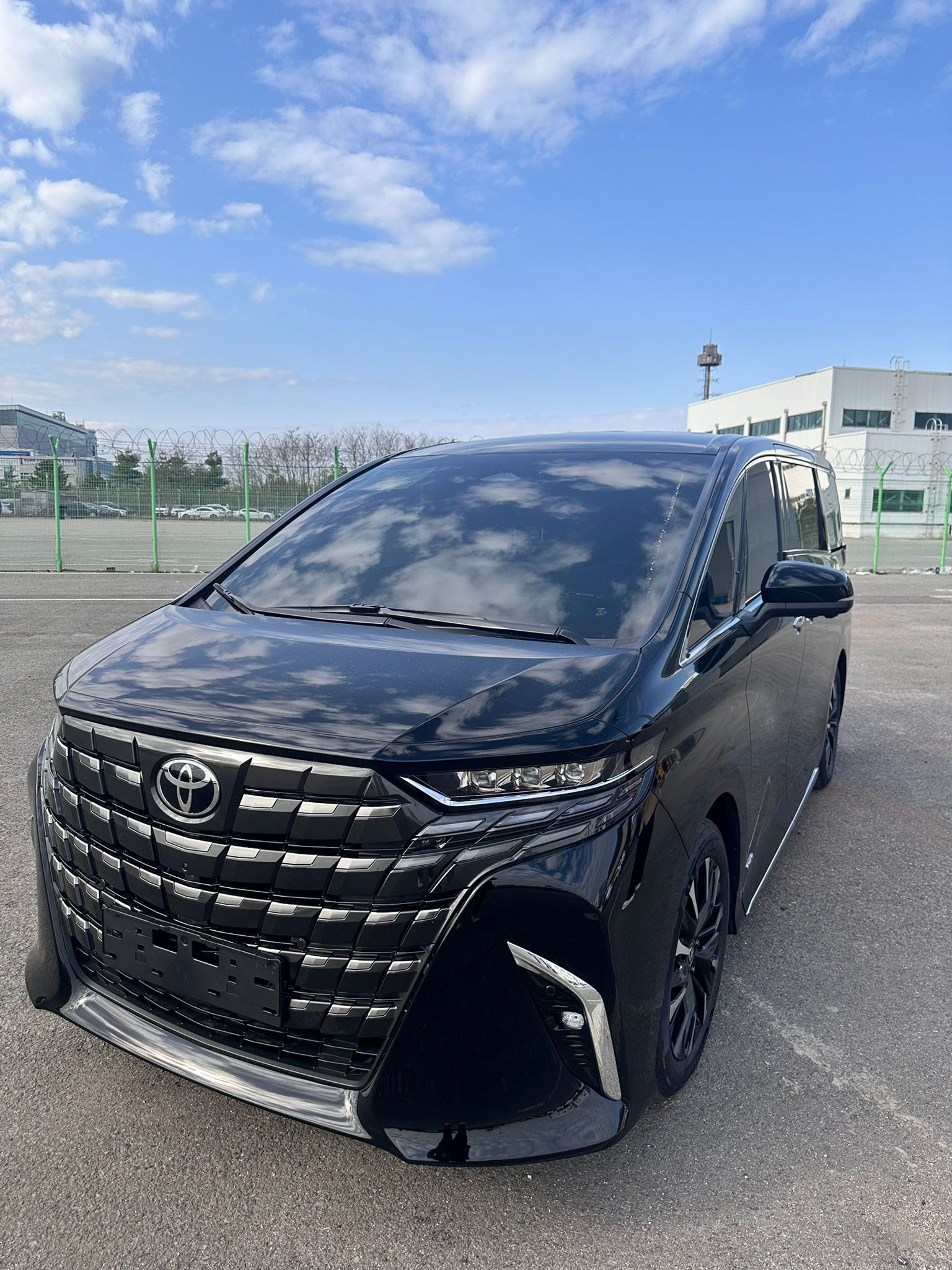 Toyota Alphard 2025 (7)