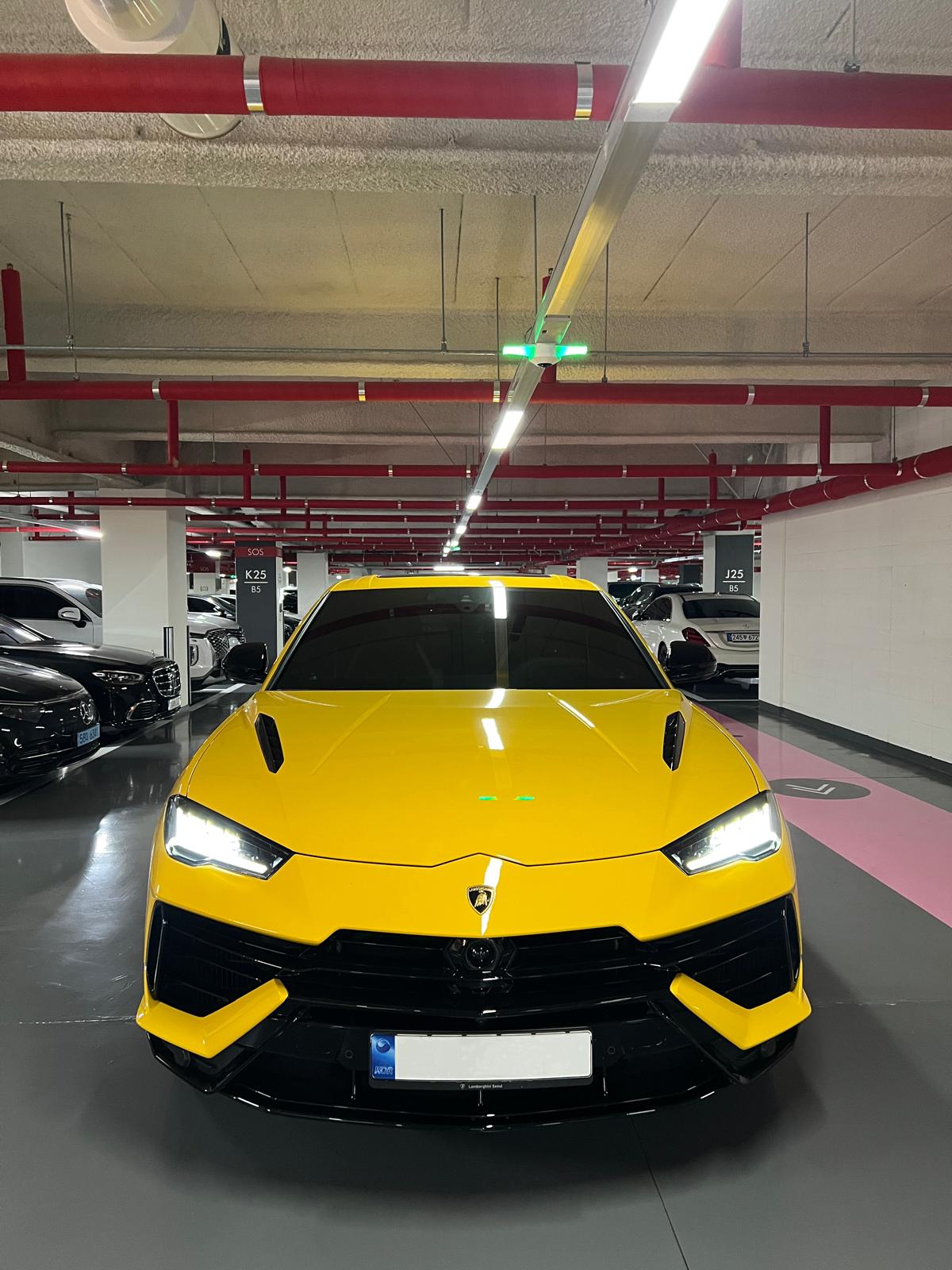 Lamborghini  Urus 2024 (7)