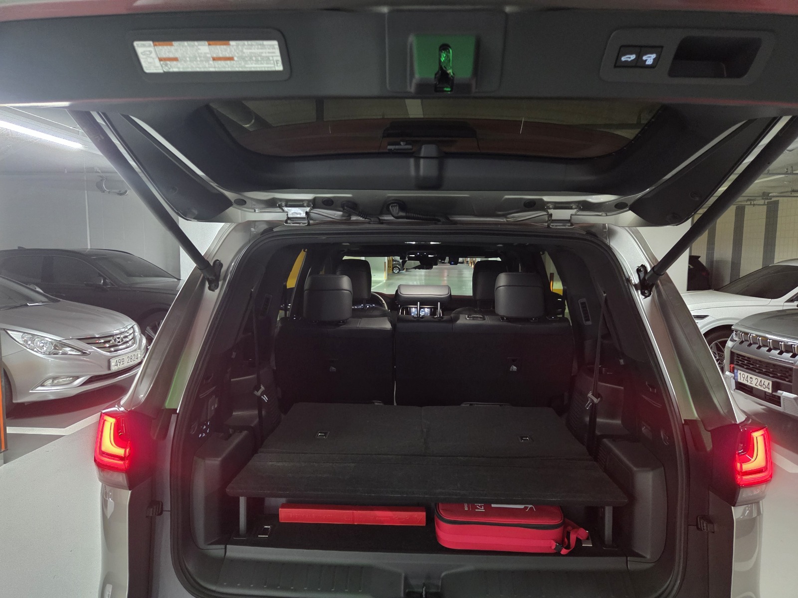 Lexus  LX700h Luxury 7 Seater  2025 (8)