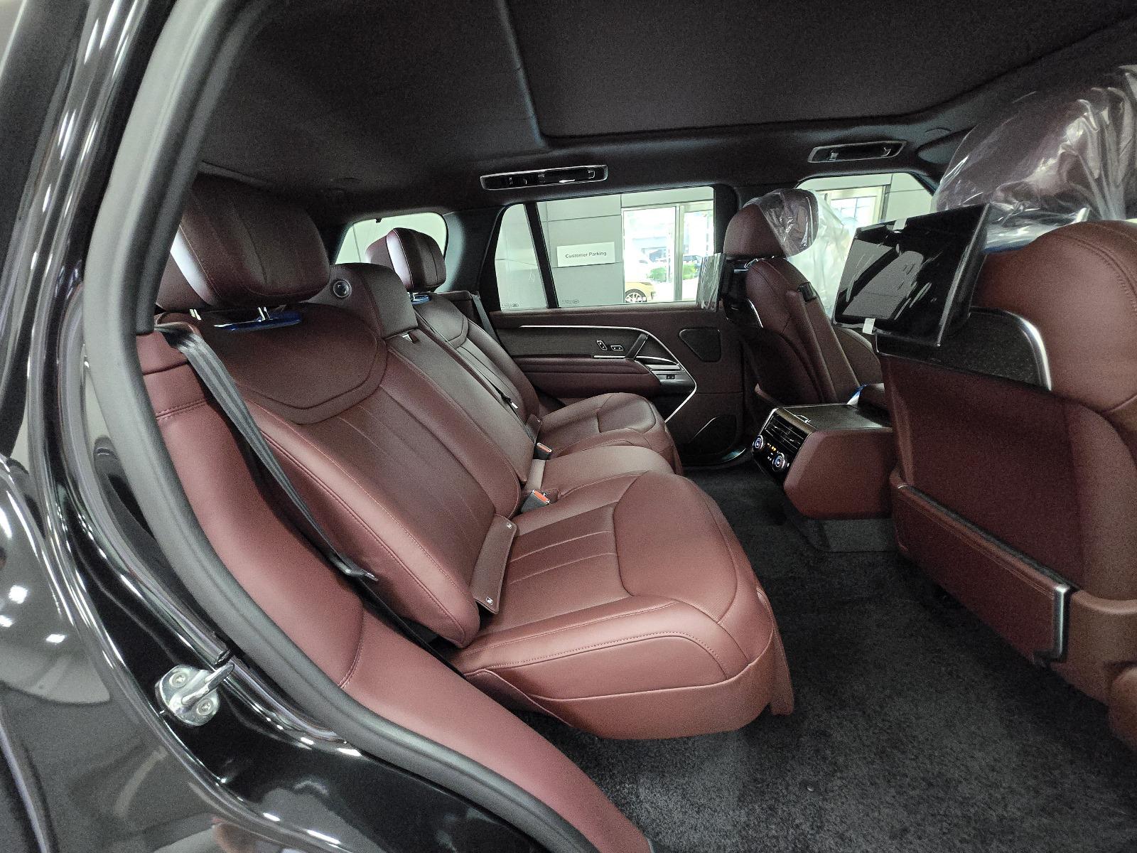 Range Rover P530 ATB LWB 2025 (7)