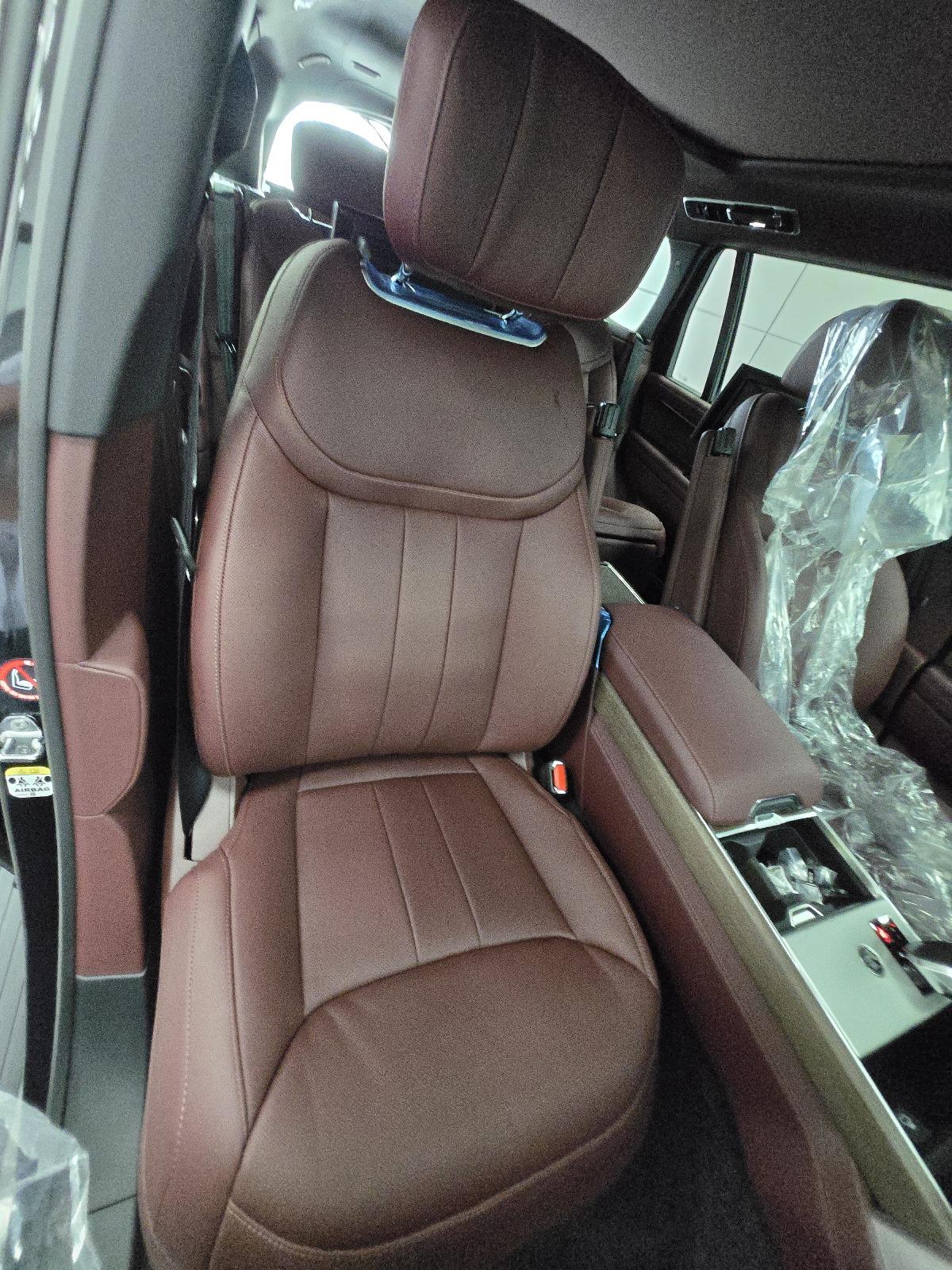 Range Rover P530 ATB LWB 2025 (13)