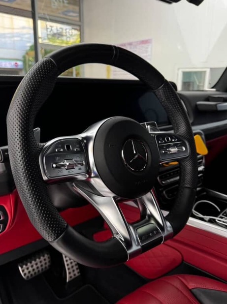 Mercedes Benz  G63 AMG 2022 (9)