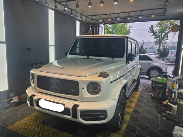 Mercedes Benz  G63 AMG 2022 (11)