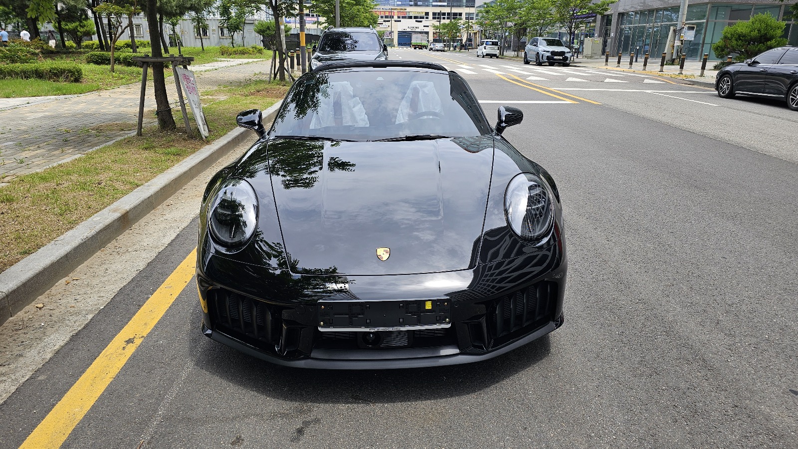 Porsche  992 Targa GTS 2025 (14)