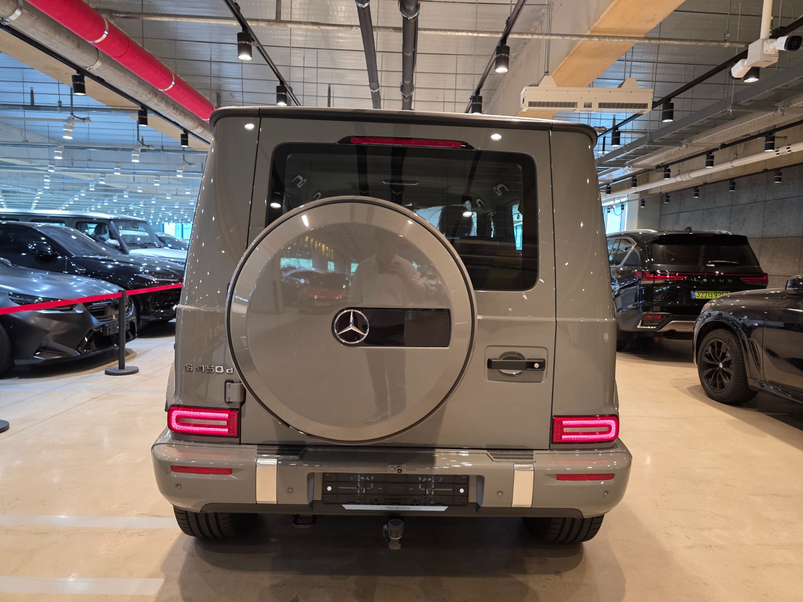 Mercedes Benz  G450 Manufactur 2025 (24)