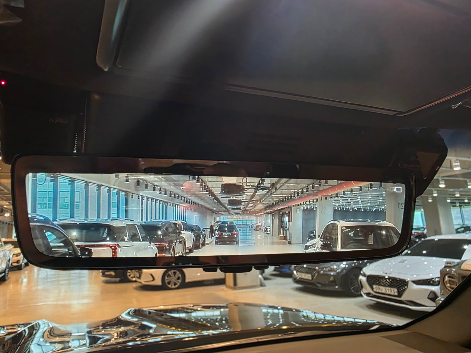 Lexus  LX700h 4 Seater VIP 2025 (10)