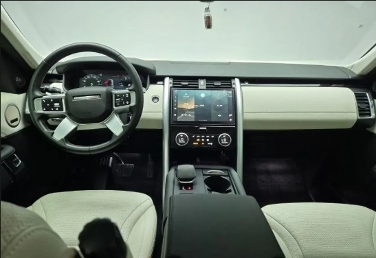 Range Rover LR Discovery 5 D250 SE 2023 (12)
