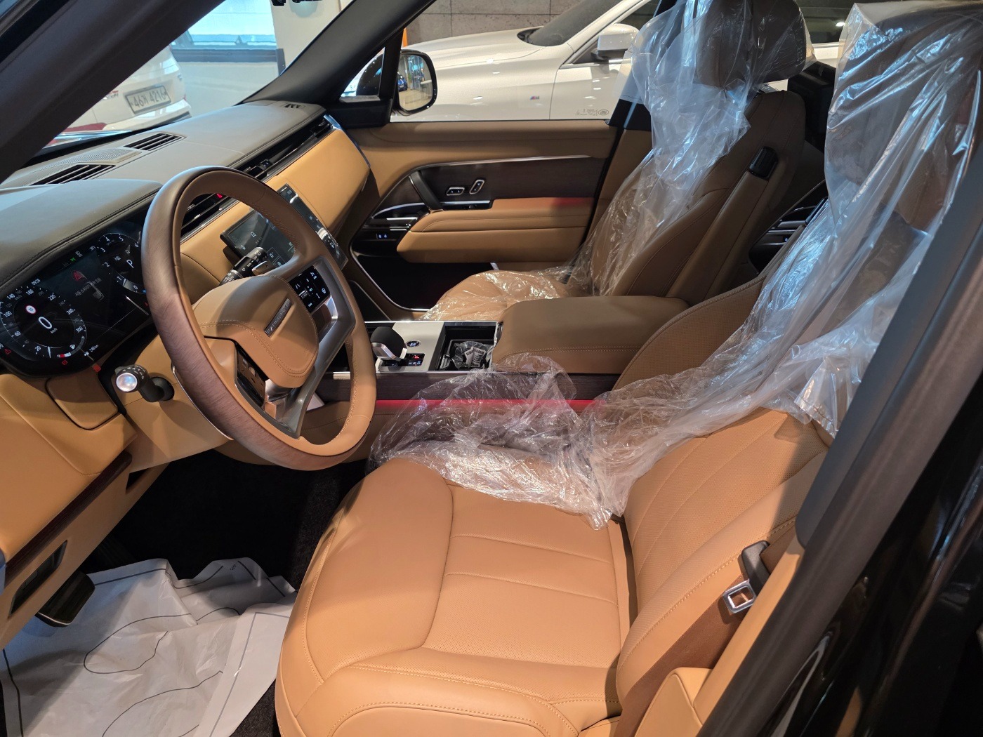 Range Rover  P530 AB LWB 2025 (15)