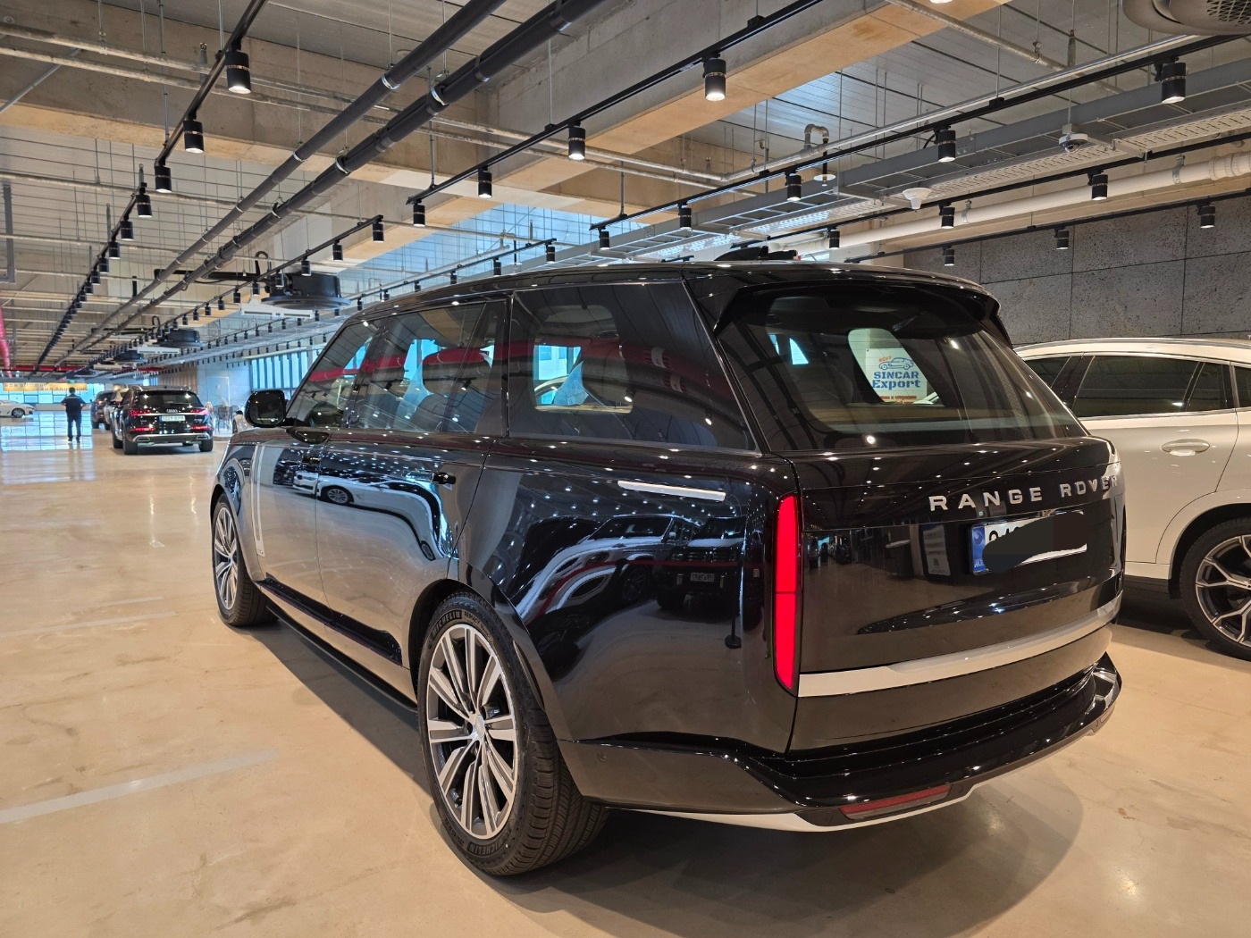 Range Rover  P530 AB LWB 2025 (16)