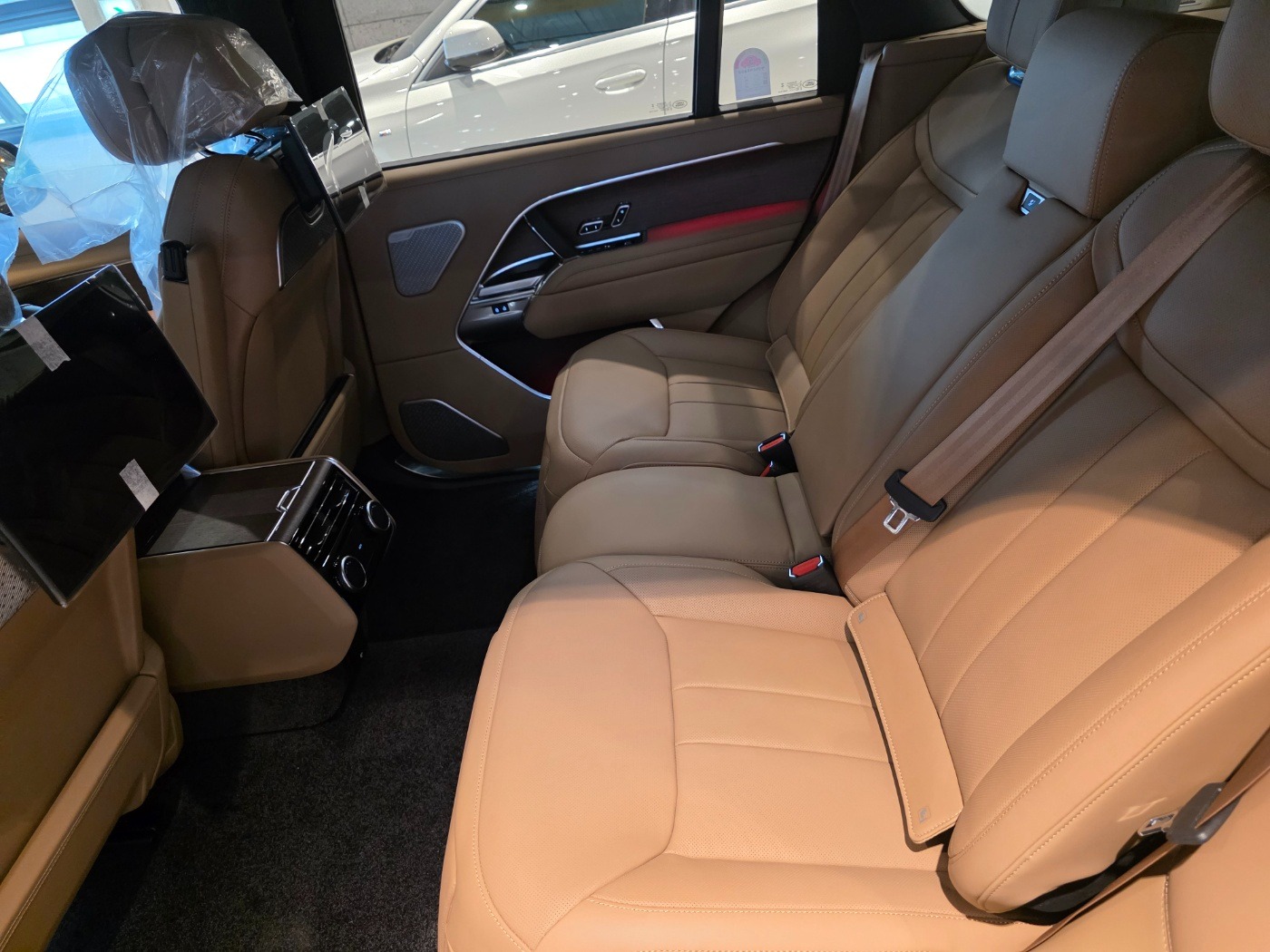 Range Rover  P530 AB LWB 2025 (23)