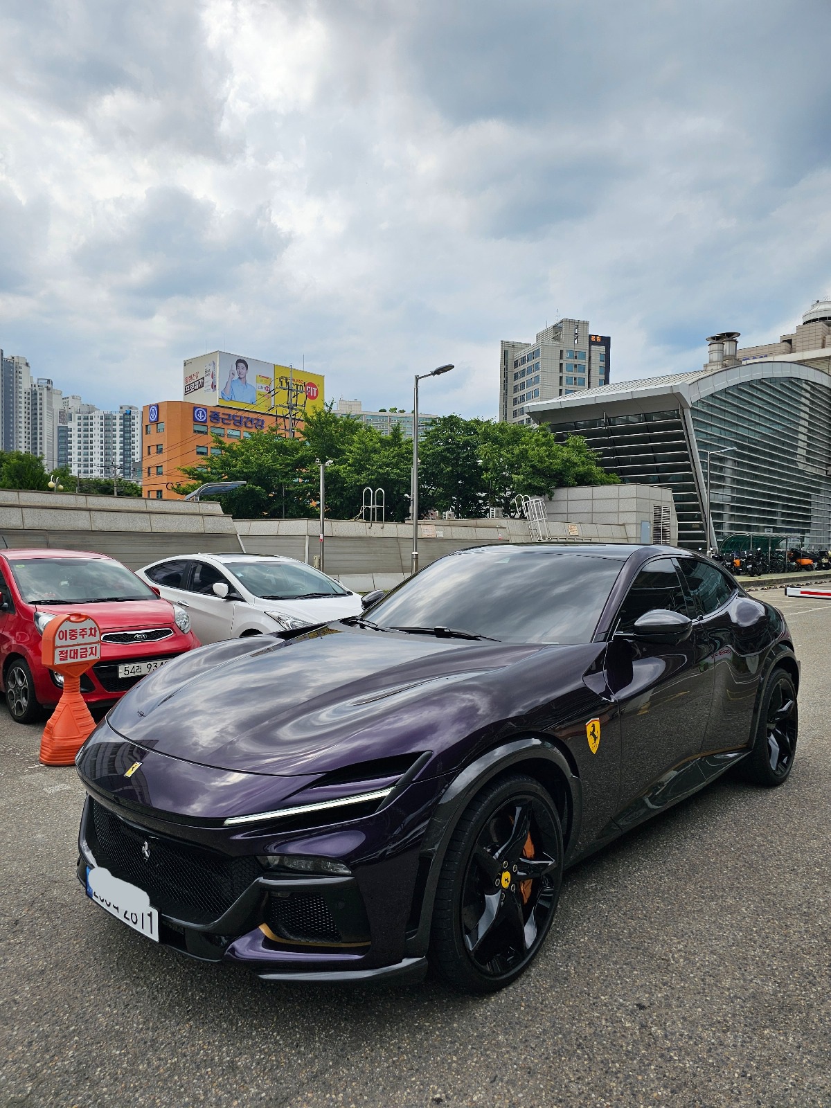 Ferrari Purosangue 2025 (11)