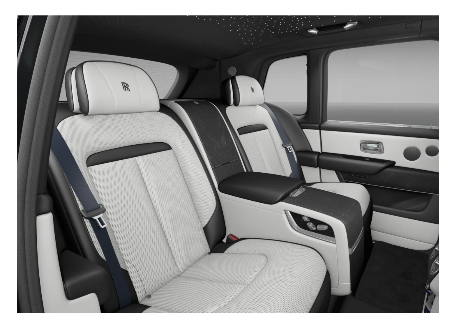 Rolls Royce  Cullinan 2025 (7)